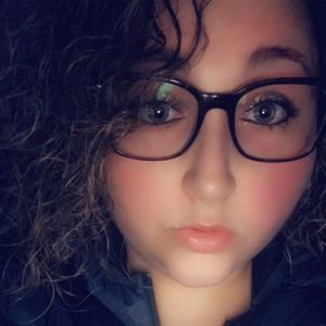 Meet your Posher, Krystal